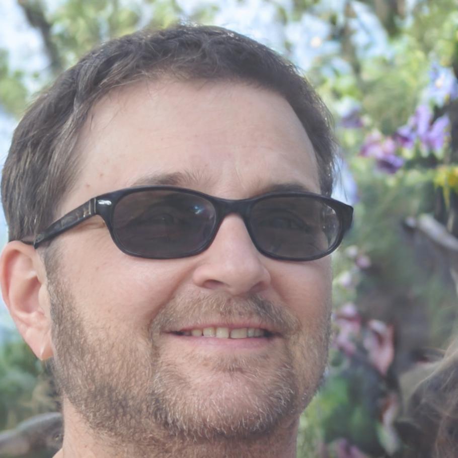Porträt von Thomas Schneider, Finanzanalyst und Mentor
